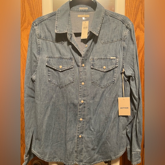 MOTHER Tops - Make an offer!!  MOTHER Light Blue Denim Snap Shirt size Large